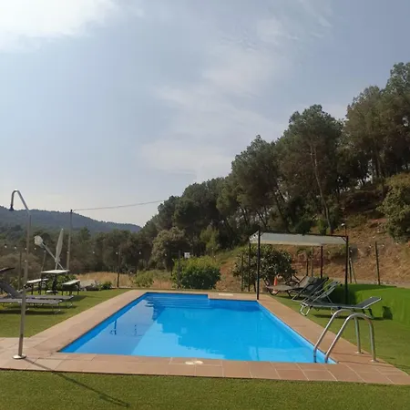 Apartament Masia La Roca *